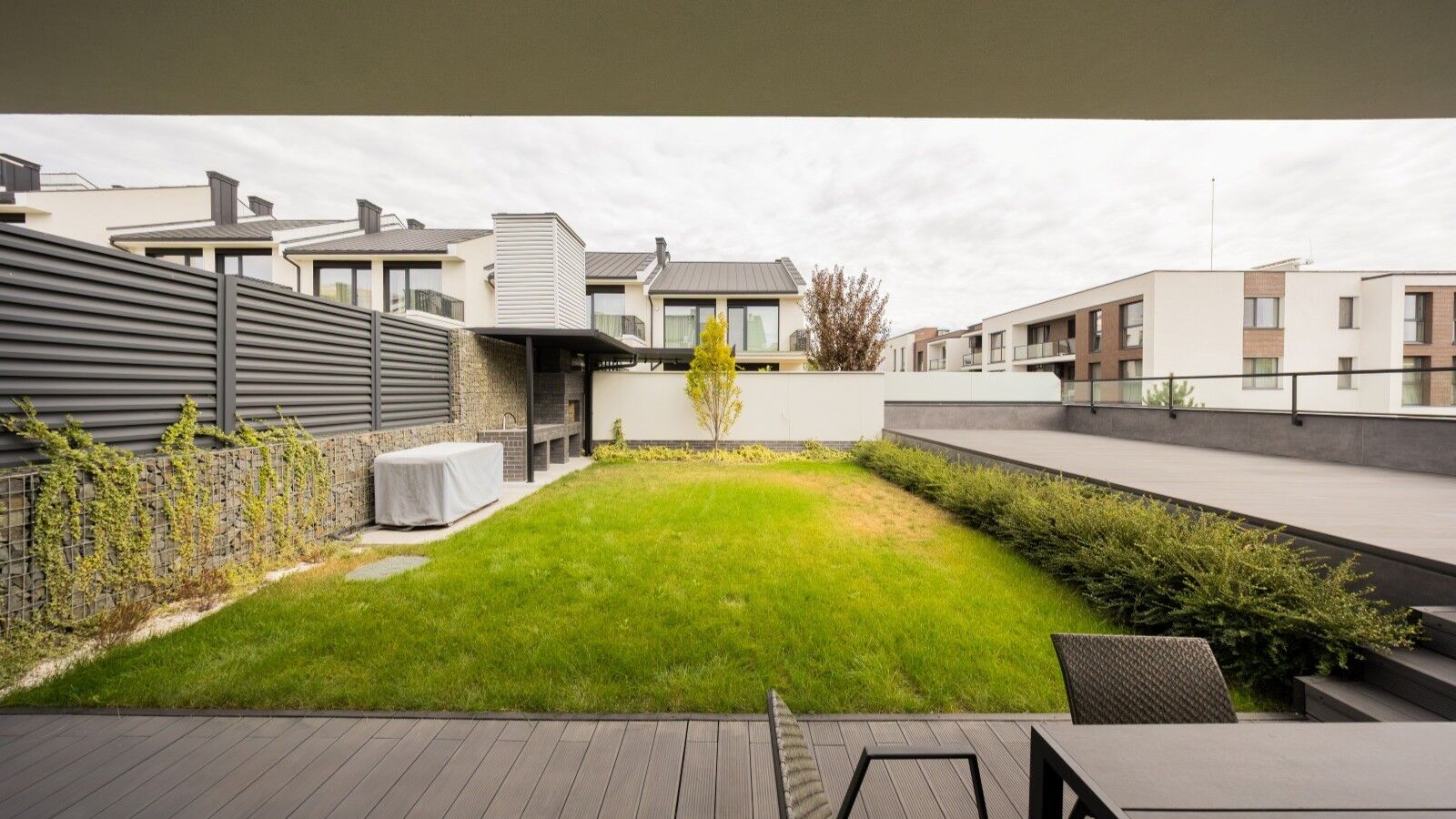 Buy a townhouse with renovation SW 48 — TX SHERWOOD, Uzhhorod view from the window 9