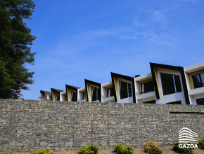 Dream of living beyond the city, but are you not ready to invest in the life of a good house?